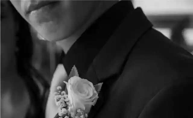 An Uncomfortable Situation 