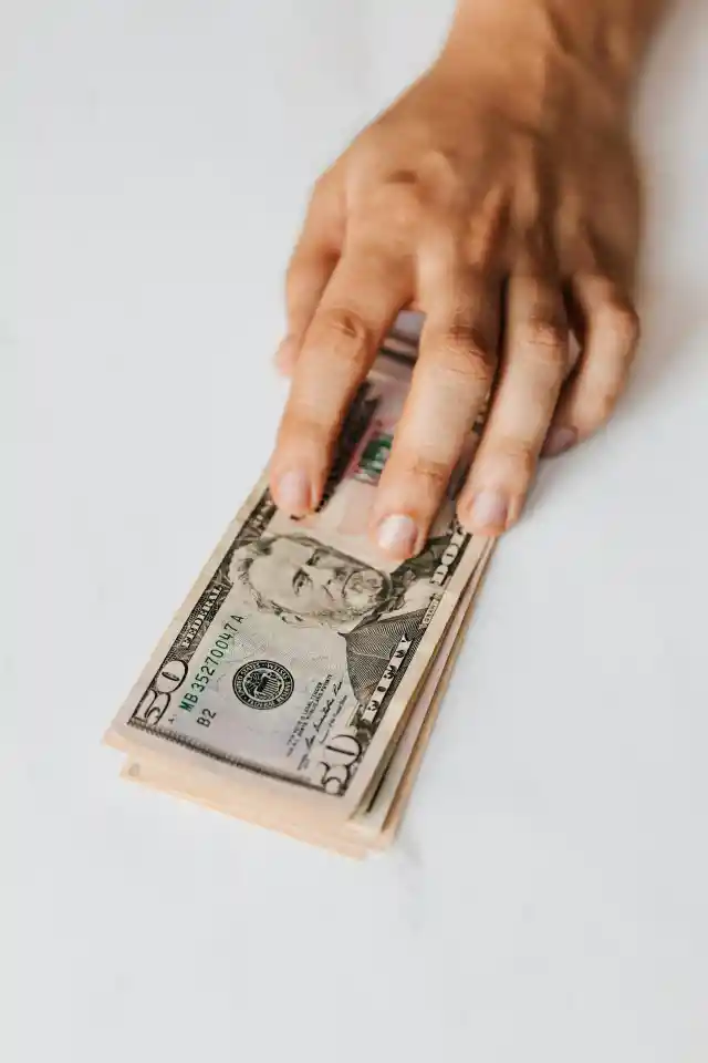 2. Employee Of The Month