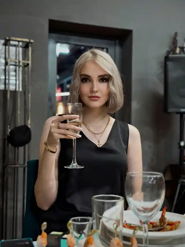 Cocktail Attire: Classy With a Side of Fun