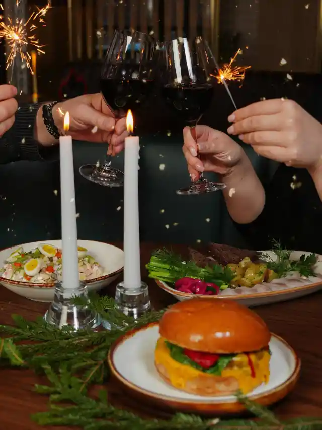 Burgers and Backyard Reds