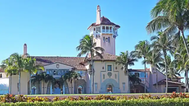 Real Estate Expert: Trump's Best Shot at Paying Bond Could be Selling Mar-a-Lago