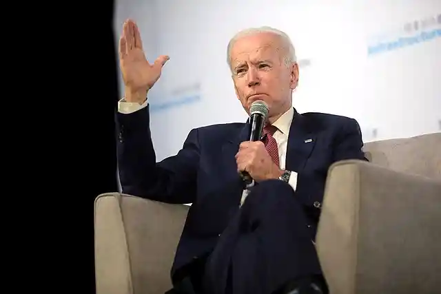 Howard Dean Says Biden Could Beat Trump in a Pushup Contest