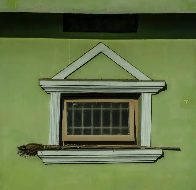 25. Neon Green House