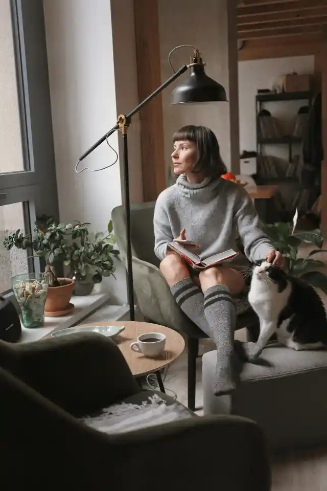 Lazy Weekend Reset: Comfort Meets Cool