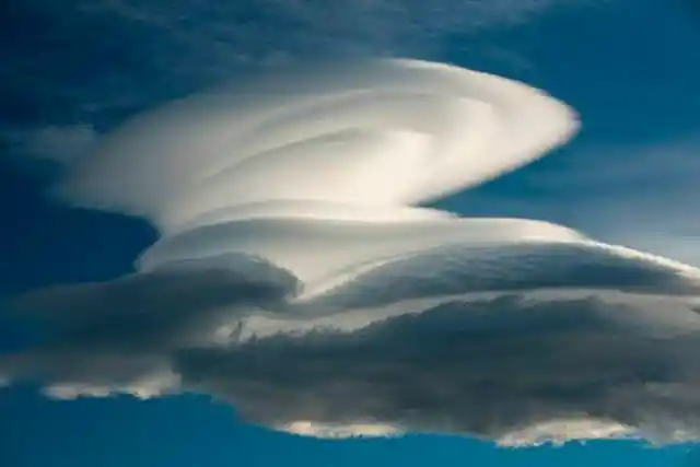 Lens shaped clouds that can be seen 60 miles away