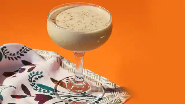 Bartender’s Choice: 7 Classic Cocktail Recipes With a Twist