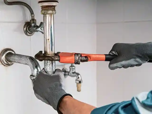 The Suspicious Handyman