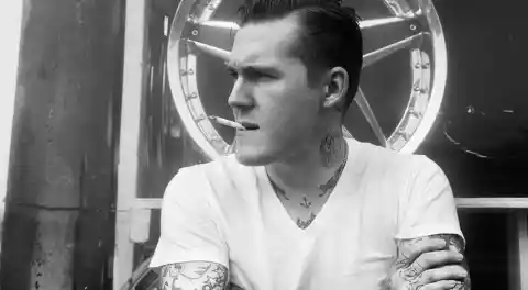 6 Reasons to Fall in Love With Brian Fallon
