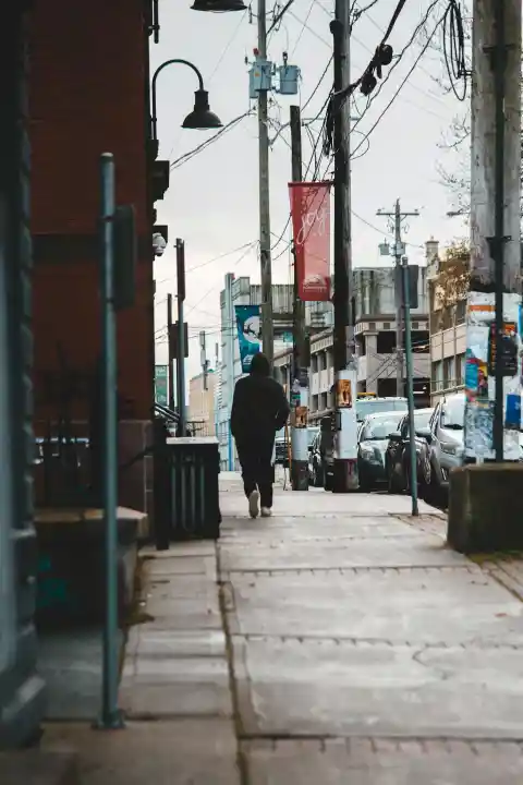 24. Phantom Sidestep