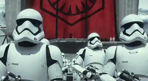 10 Reasons to Go See Latest Installment of Star Wars