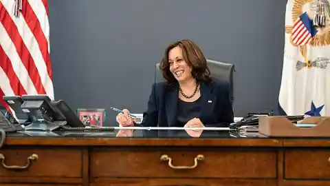 Kamala Harris Holds Presser Ripping Trump Over Kelly Revelations [VIDEO]