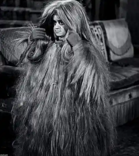 Felix Silla, Who Played Cousin Itt In 'The Addams Family,' Was Also Twiki In 'Battlestar Galactica'