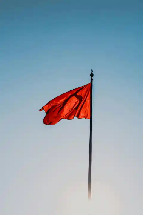 The “Hurry Up” Red Flag