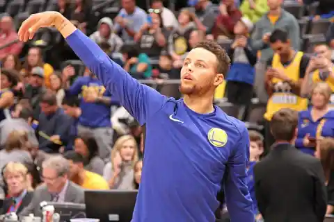 NBA Megastar Stephen Curry Says He Can't Wait to Support Kamala Harris