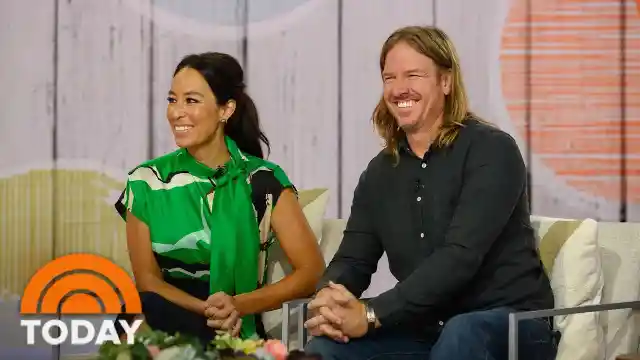 Right Wing Pundits Are Now Attacking Chip and Joanna Gaines